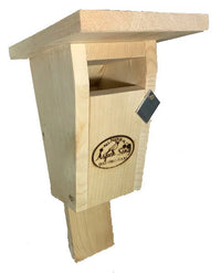 Sparrow Resistant Bluebird Nest Box / Bird House